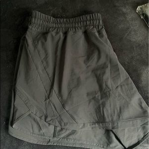 Track That MR shorts 5”